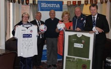 Bolton Wanderers FC visit limbless veterans’ care home