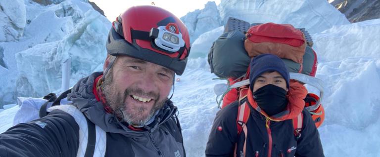 Les Binns climbing Mount Everest thanks to support from Blesma
